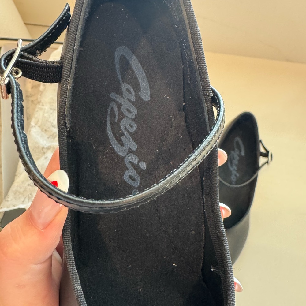 Capezio Black Tap - Girls Shoes 6 M! - Picture 6 of 12